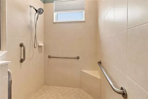 Bath - 13311 50th Ln E, Parrish, FL 34219 photo 1 of 5