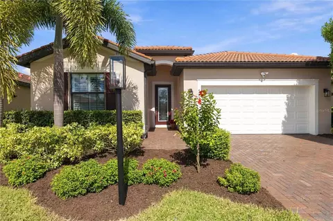 Exterior - 4523 Baltry Ct, Bradenton, FL 34211 photo 2 of 10