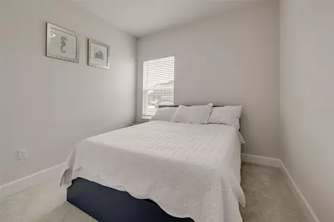 Bedroom - 9807 Eventide Trl, Parrish, FL 34219 photo 7 of 8