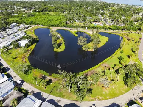 View/Area - 8 Plaza St E, Bradenton, FL 34208 photo 6 of 8