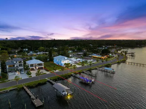 1910 Riverside Dr E, Bradenton, FL 34208 photo 2