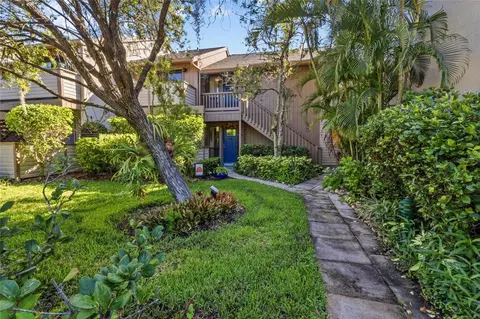1627 Brookhouse Dr #263, Sarasota, FL 34231