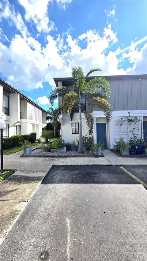 4001 Beneva Rd #209, Sarasota, FL 34233
