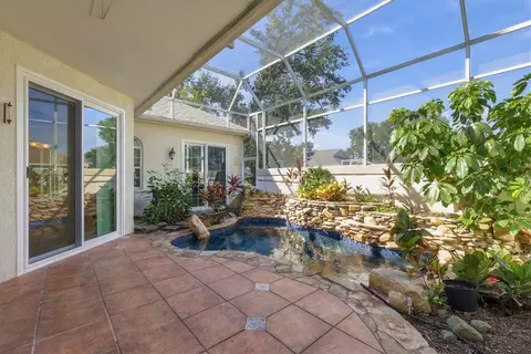 Exterior - 4716 4th Ave E, Bradenton, FL 34208 photo 6 of 10