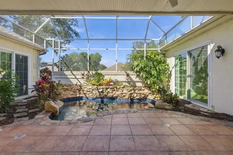 Exterior - 4716 4th Ave E, Bradenton, FL 34208 photo 5 of 10