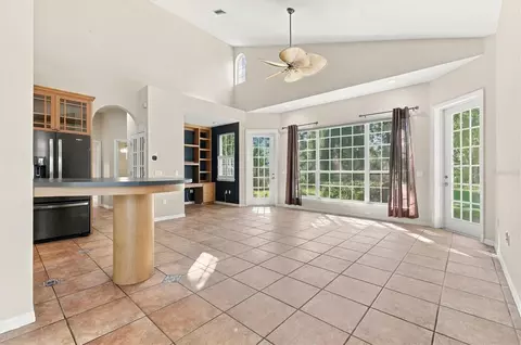 Living - 4716 4th Ave E, Bradenton, FL 34208 photo 10 of 11