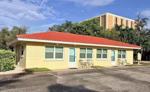 1720 Morrill St #12-11, Sarasota, FL 34236