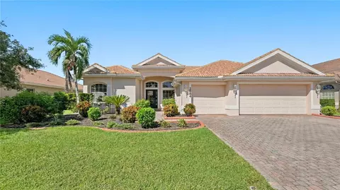 2884 Grazeland Dr, Sarasota, FL 34240