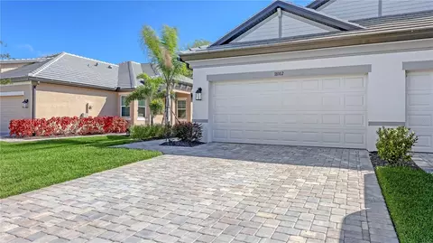 Exterior - 18102 Cherished Loop, Bradenton, FL 34211 photo 3 of 9