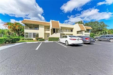 7304 W Country Club Dr N #115, Sarasota, FL 34243