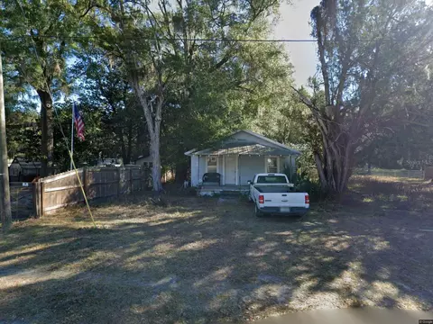 201 NW 249th St, Newberry, FL 32669