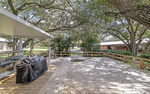 Exterior - 7713 State Road 64 E, Zolfo Springs, FL 33890 photo 11 of 15