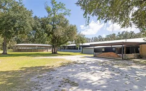 Exterior - 7713 State Road 64 E, Zolfo Springs, FL 33890 photo 6 of 15