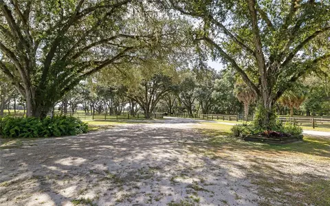 Exterior - 7713 State Road 64 E, Zolfo Springs, FL 33890 photo 2 of 15