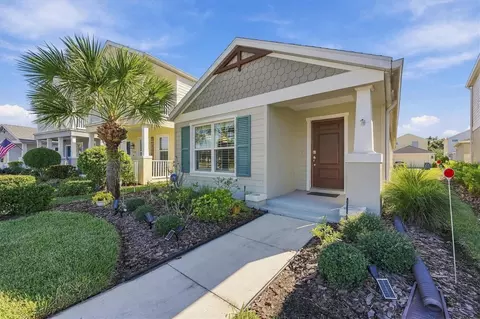 Exterior - 3816 Shimmering Oaks Dr, Parrish, FL 34219 photo 2 of 11