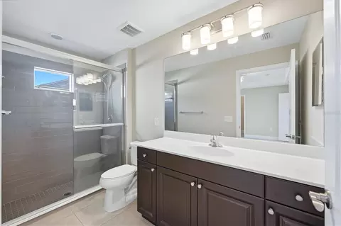 Bath - 3816 Shimmering Oaks Dr, Parrish, FL 34219 photo 1 of 2