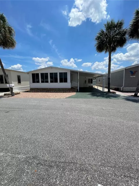 4704 Dogwood St, Winter Haven, FL 33880