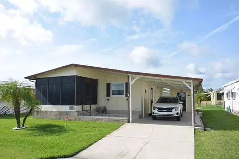 6442 Hollyberry Ln NE, Winter Haven, FL 33881