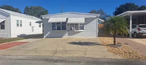 310 Sky Crest Loop, Davenport, FL 33837