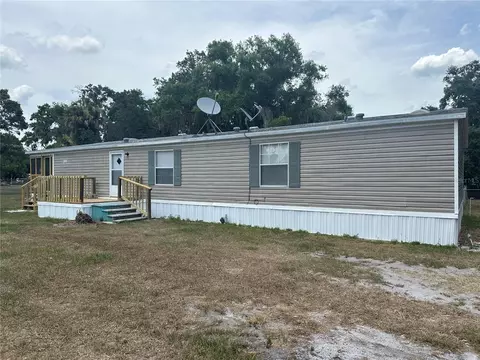 570 Kirkland St, Mulberry, FL 33860