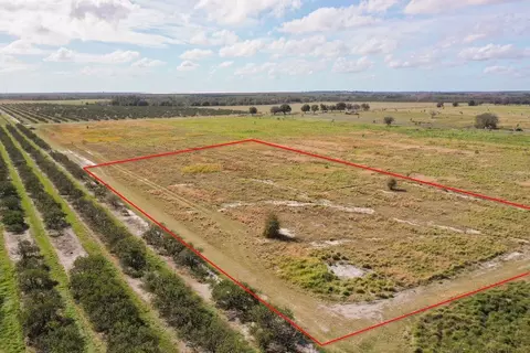Lake Buffum Road S, Fort Meade, FL 33841