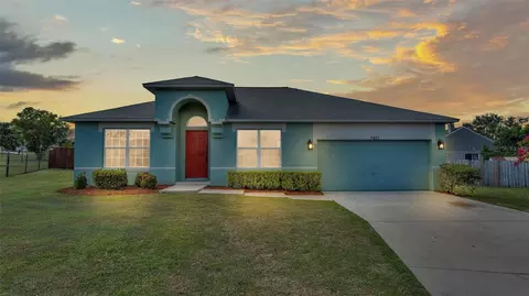 5427 Moon Valley Dr, Lakeland, FL 33812