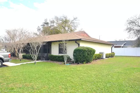 17 Kendra Ct, Winter Haven, FL 33880