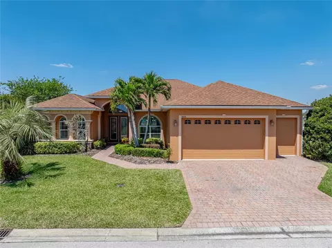 5436 Hogan Ln, Winter Haven, FL 33884