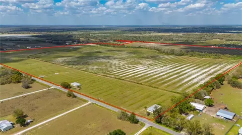 2384 SE Reynolds St, Arcadia, FL 34266