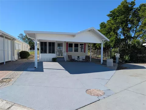 153 Pansy St, Davenport, FL 33837