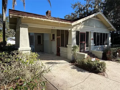 Exterior - 1230 S Orange Ave, Bartow, FL 33830 photo 11 of 16