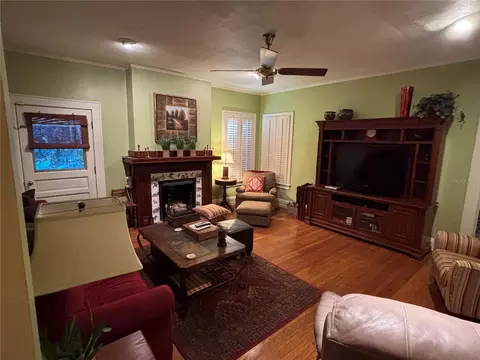 Living - 1230 S Orange Ave, Bartow, FL 33830 photo 6 of 7