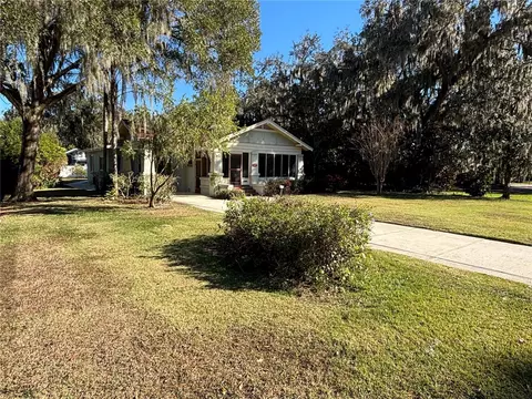 Exterior - 1230 S Orange Ave, Bartow, FL 33830 photo 8 of 16