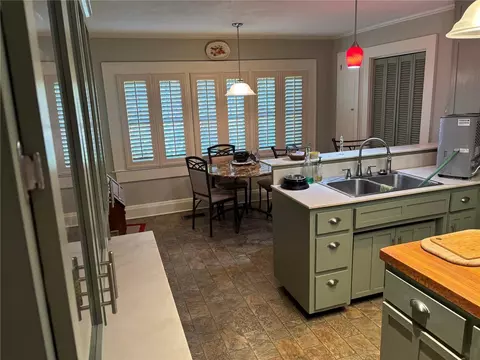 Kitchen - 1230 S Orange Ave, Bartow, FL 33830 photo 3 of 6