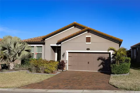 4235 Prima Lago Dr, Lakeland, FL 33810