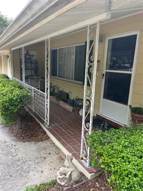 Exterior - 2275 E Helen Cir, Bartow, FL 33830 photo 2 of 4