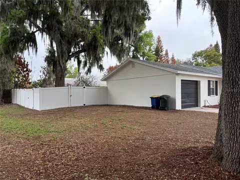 Exterior - 890 W White Birch Ln, Bartow, FL 33830 photo 3 of 11
