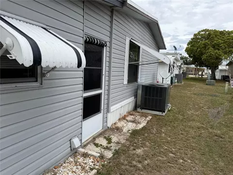 4038 Rolling Oaks Dr, Winter Haven, FL 33880 photo 3