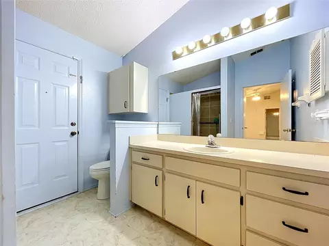 Bath - 1790 Sunrise Dr, Bartow, FL 33830 photo 7 of 7