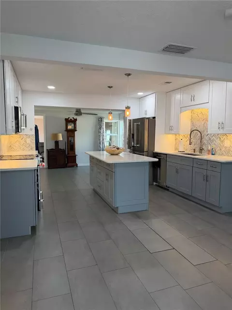 65 Seabreeze Dr, Ormond Beach, FL 32176 photo 6