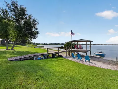 View/Area - 1380 Eagle Ave E, Eagle Lake, FL 33839 photo 3 of 5