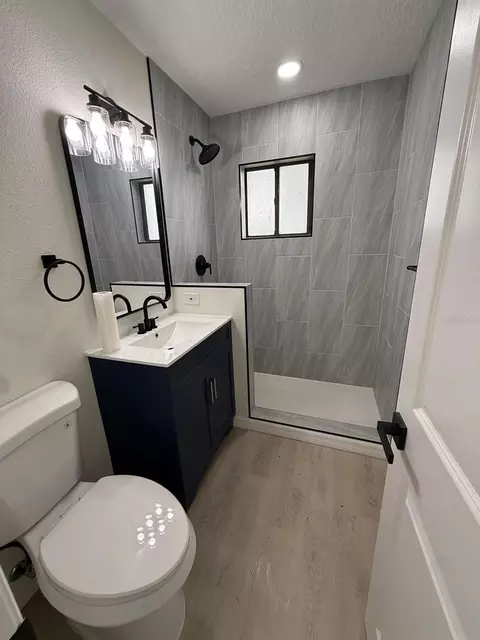 Bath - 430 Lucille St, Bartow, FL 33830 photo 1 of 2
