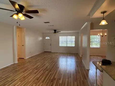Living - 890 W White Birch Ln, Bartow, FL 33830 photo 2 of 3