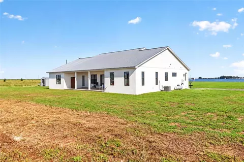 Exterior - 5771 Weita Rd, Bartow, FL 33830 photo 4 of 11
