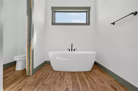 Bath - 5771 Weita Rd, Bartow, FL 33830 photo 3 of 13