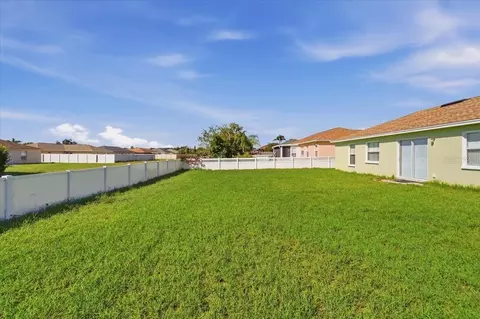 Exterior - 7123 Summit Dr, Winter Haven, FL 33884 photo 6 of 6
