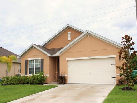7156 Mikasa Dr, Punta Gorda, FL 33950 photo 1