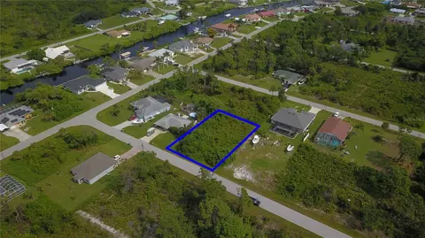 4170 Barnes Ln, Port Charlotte, FL 33981