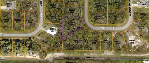 Wagon Wheel Drive, North Port, FL 34291
