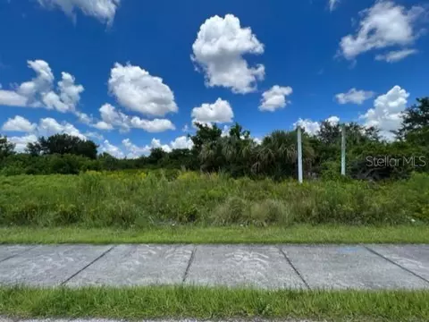 4296 N Access Rd, Englewood, FL 34224